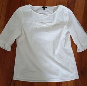 Talbots white top with bow. Size S. 60% cotton/35% polyester/5% spandex.